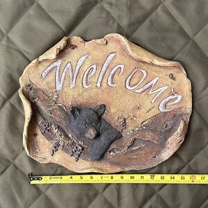 Rustic Bear Welcome Plaque - Brown